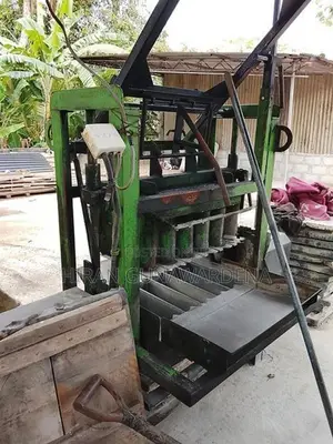 Cement Block Machine