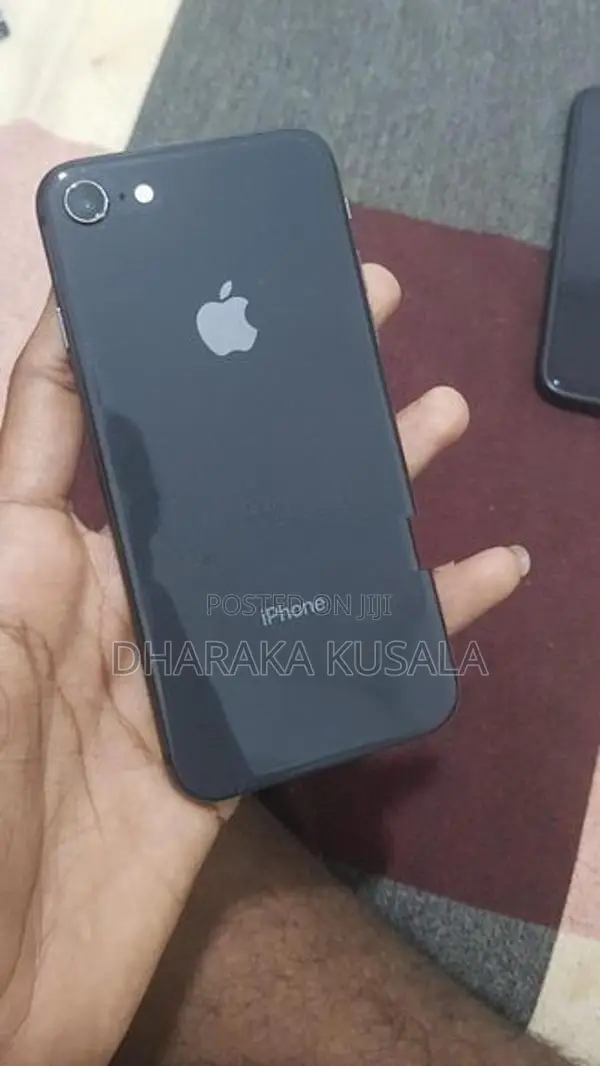 Apple iPhone 8 64GB (Used)