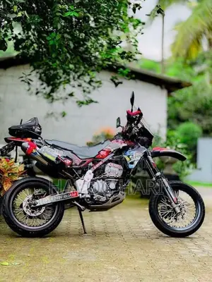 Kawasaki D Tracker 2010