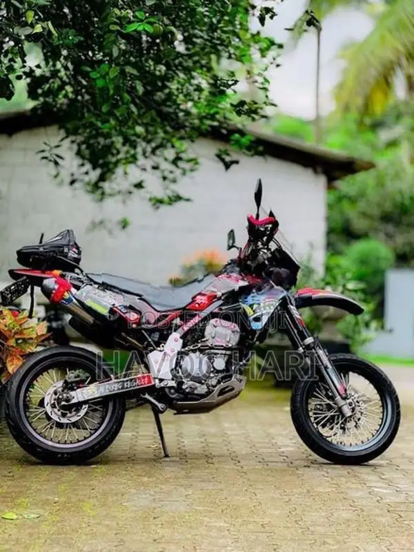 Kawasaki D Tracker 2010