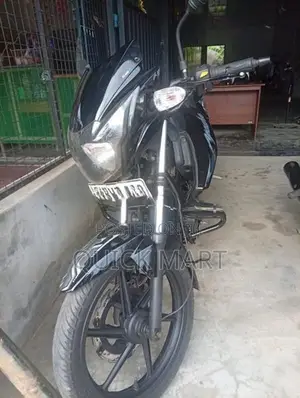 TVS Apache 2015