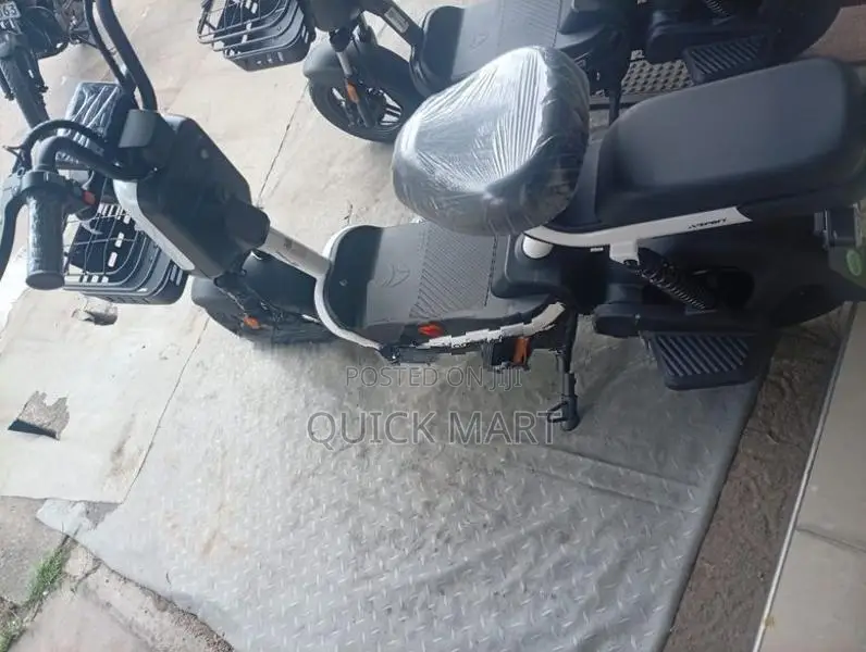 Scooty Electric Bike 2025