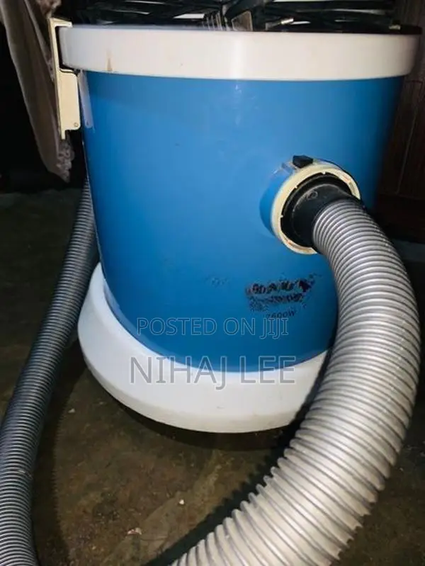 Vacuum Cleaner