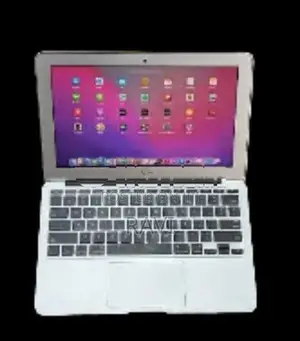 Apple macbook Air i5
