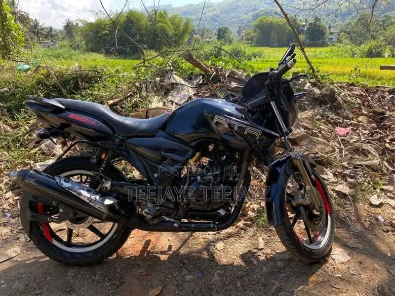 TVS Apache 2010