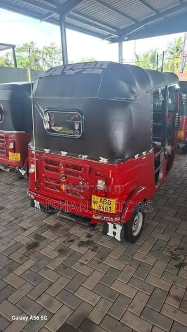 Bajaj RE 4 Stroke 2016