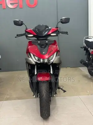 Hero XOOM 125R 2026