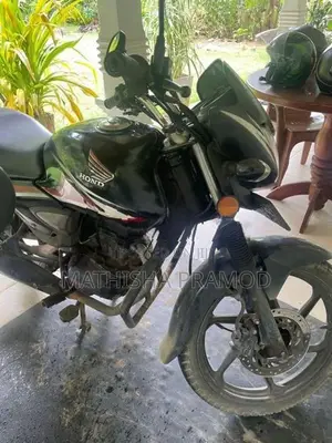 Honda CB Shine 2018