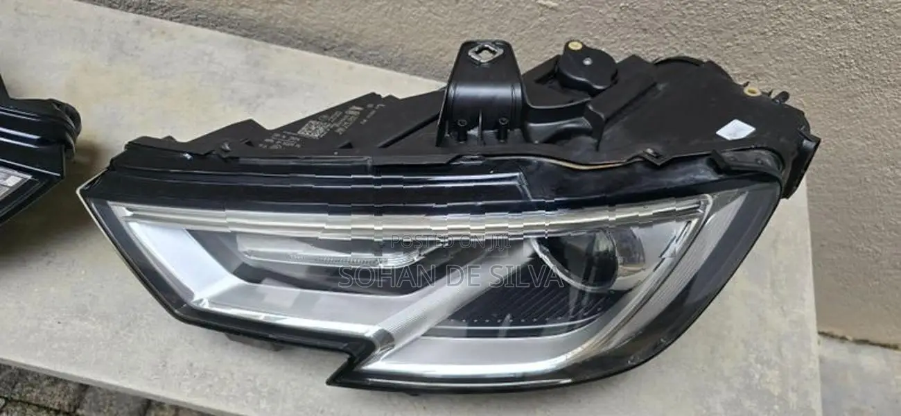 Audi A3 Pair of Left and Right side,