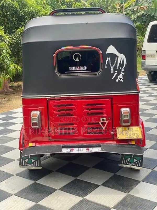 Bajaj RE Three Wheeler 2004