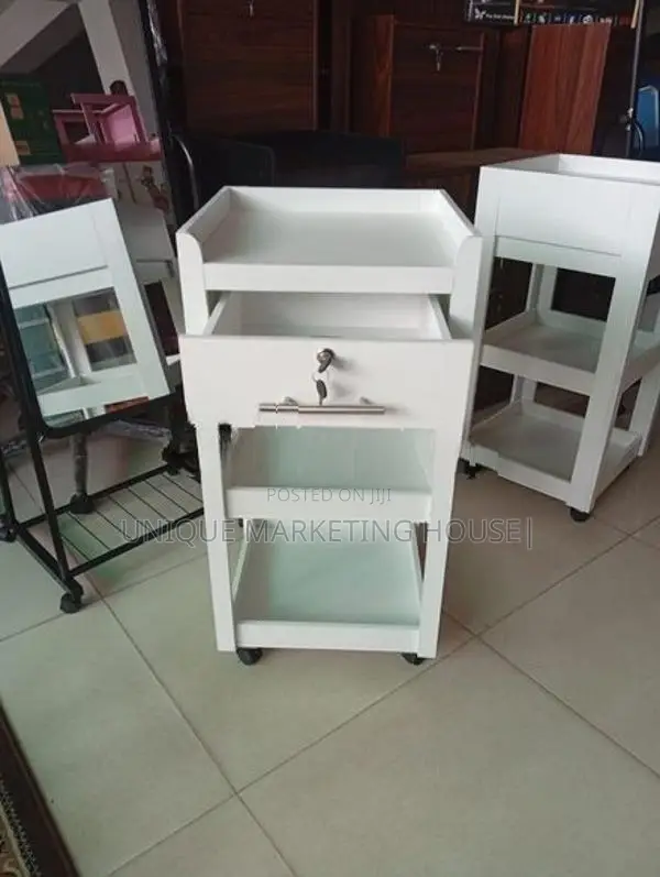Modern Trolly with Drawer Wheels