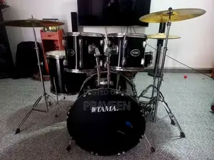TAMA drum