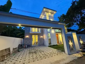 Near Police Station Luxury House for Sale Piliyandala