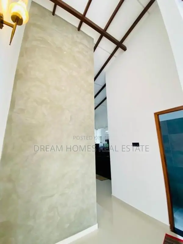 Brand New House for Sale Athurugiriya