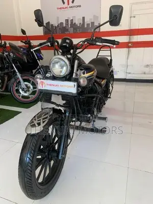Bajaj Avenger 2017