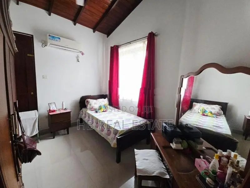 Architecture Designed Luxury Three Storey House for Sale Pannipitiya