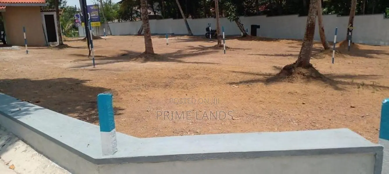 Land for Sale in Kadawatha