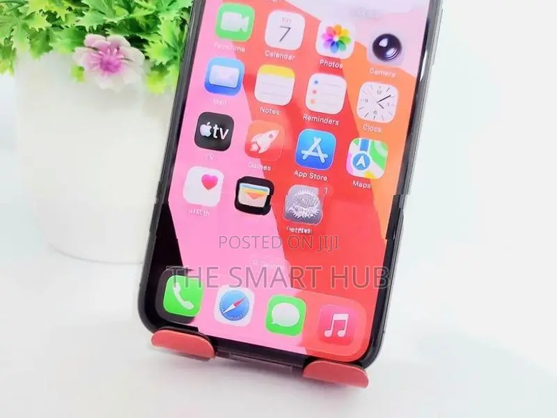 Apple iPhone 11 Pro 64GB (Used)