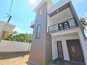 Architecture Designed Luxury Three Storey House Kottawa