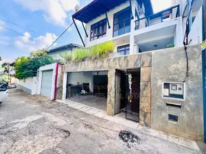 Modern 4 Bedroom House for Sale in Rajagiriya