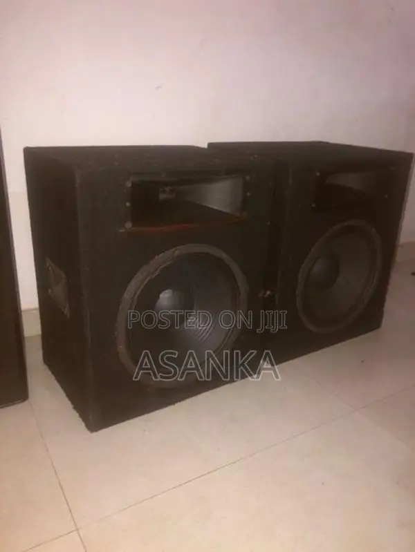 Speaker Set