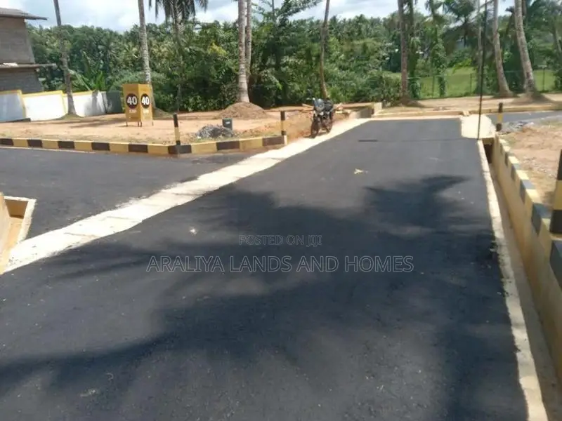 Homagama Diyagama Land for Sale