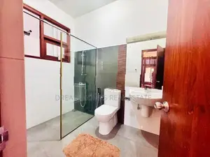 Modern 4 Bedroom House for Sale in Rajagiriya