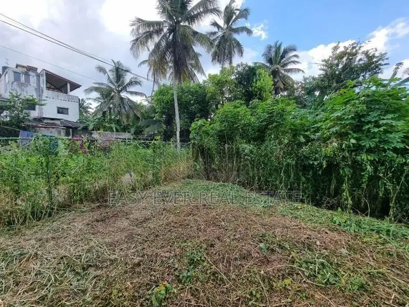 Land for Sale in Ja Ela