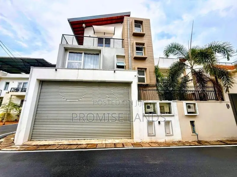 Fully Furnished Luxury House for Rent in Wattala