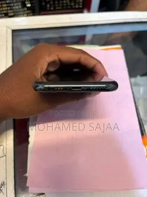 Apple iPhone XS (Used)