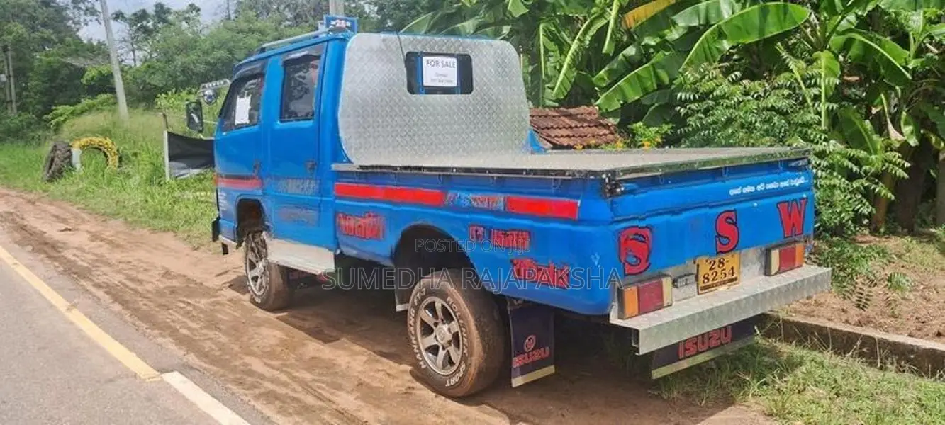 Isuzu Elf 1978