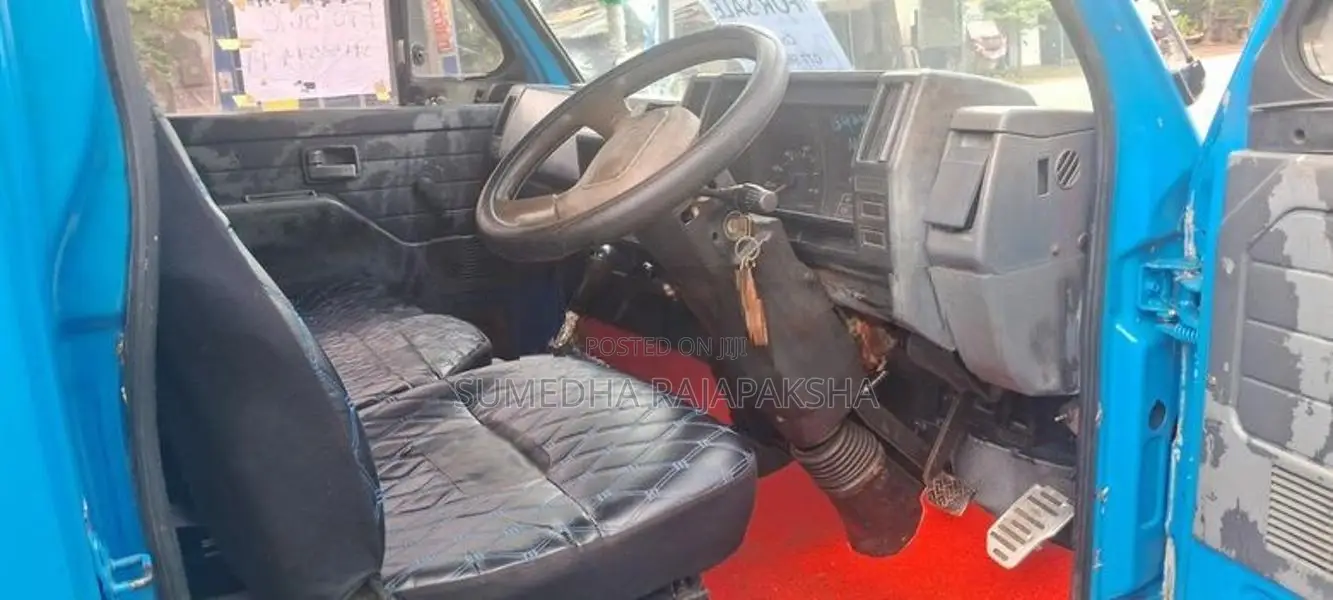 Isuzu Elf 1978
