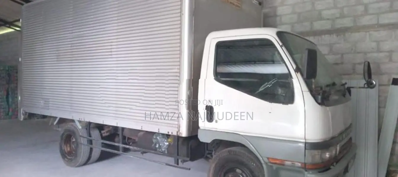 Mitsubishi Canter 1985