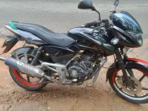 Bajaj Pulsar 150 2011
