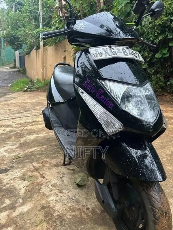 Honda Dio 2012