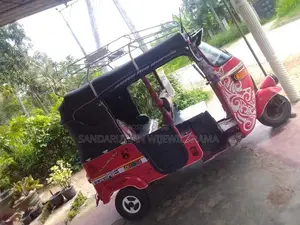Bajaj RE 2 storke 1990