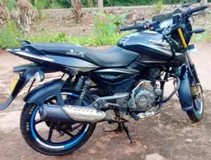Bajaj Pulsar 150 2017