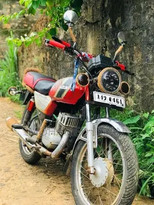 Suzuki AX100 1995