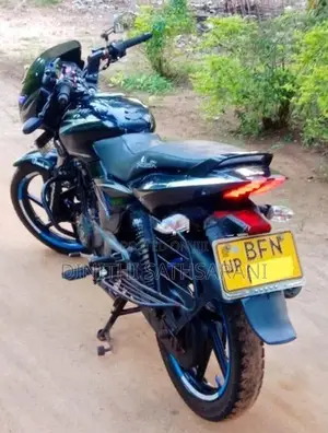 Bajaj Pulsar 150 2017