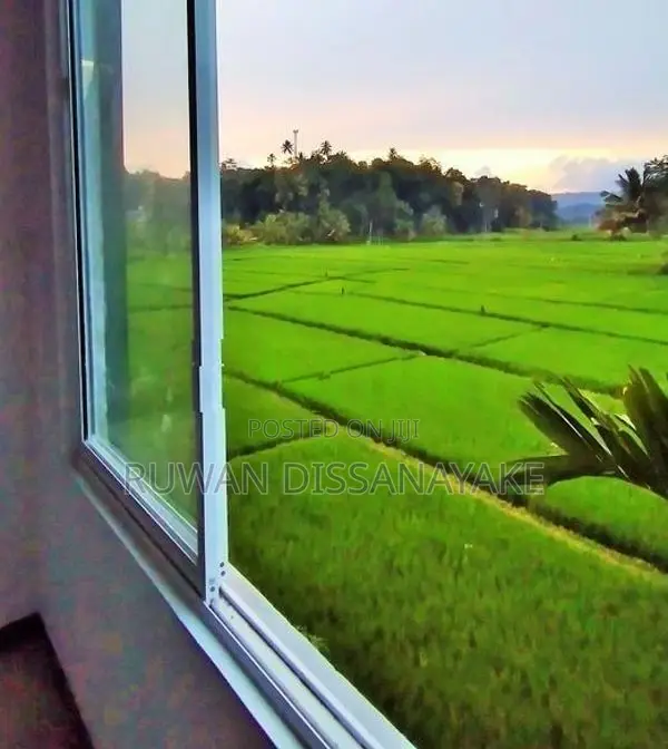 House with Furniture for Rent in Kiribathkumbura