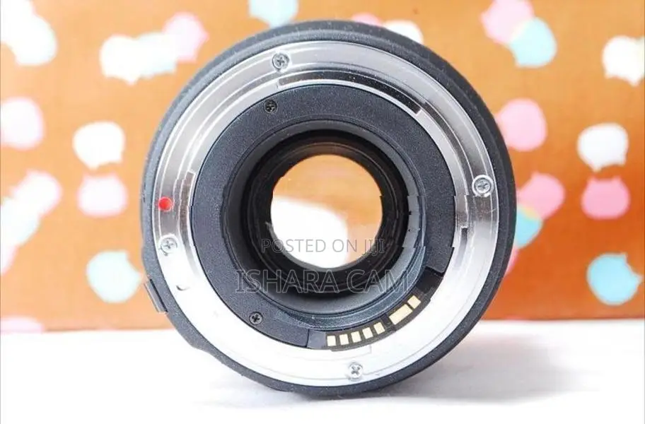 Canon 28-70 F2.8 Full Frame DSLR lens