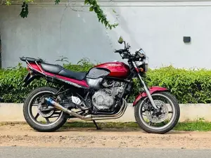 Honda Jade 2005