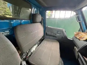 Toyota Dayana 150 Cabin