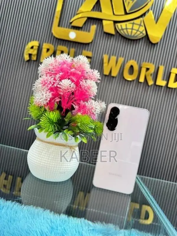 Samsung Galaxy A56 5G 12GB 256GB (Used)
