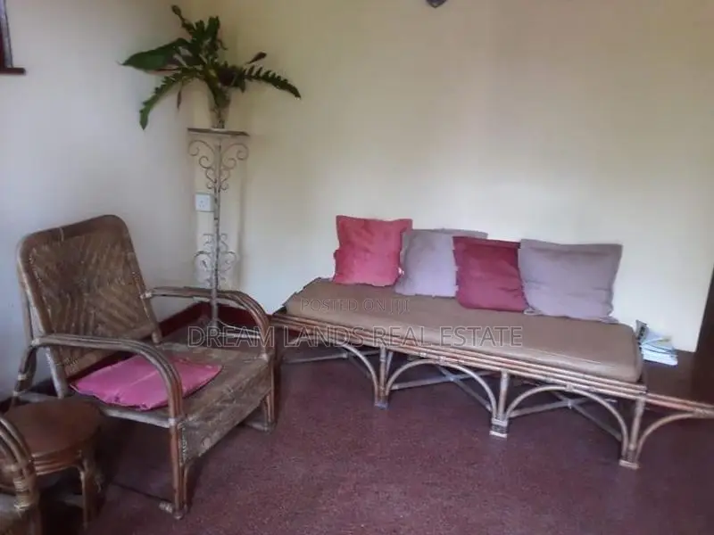 Singale storied stand a lone house for rent peradeniya rd kandy