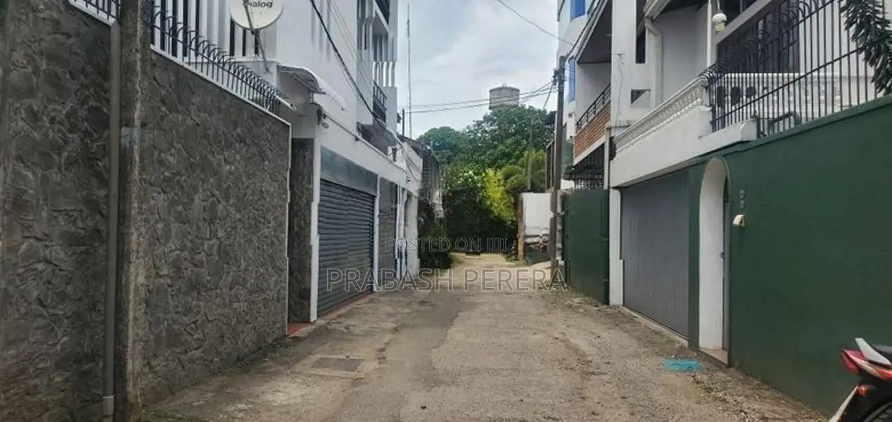 17.5 Perches of Land for Sale in Colombo 05 Narahenpita