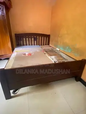 Taek Bed with Mattress