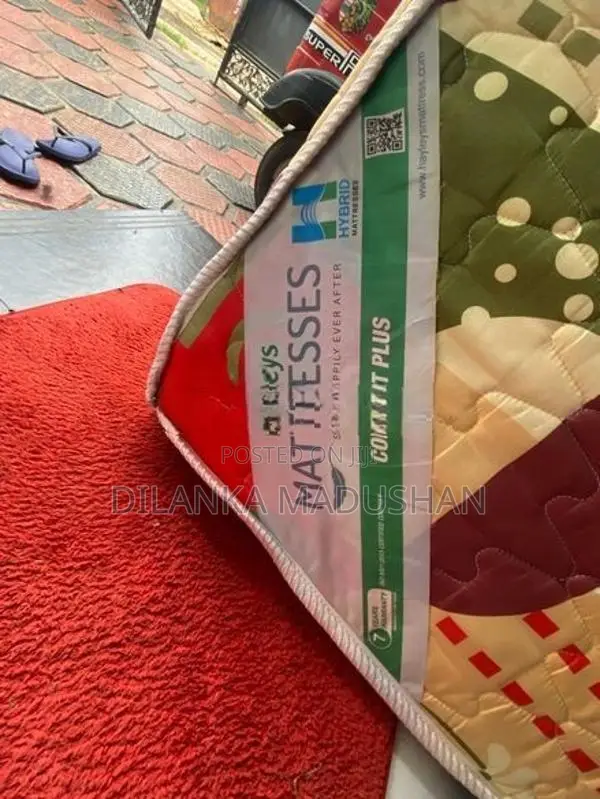 Taek Bed with Mattress