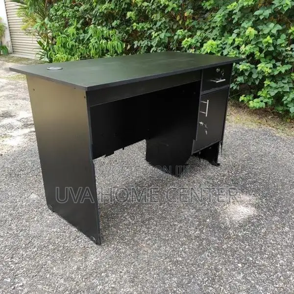 Melamine Black Office Table 4x2ft