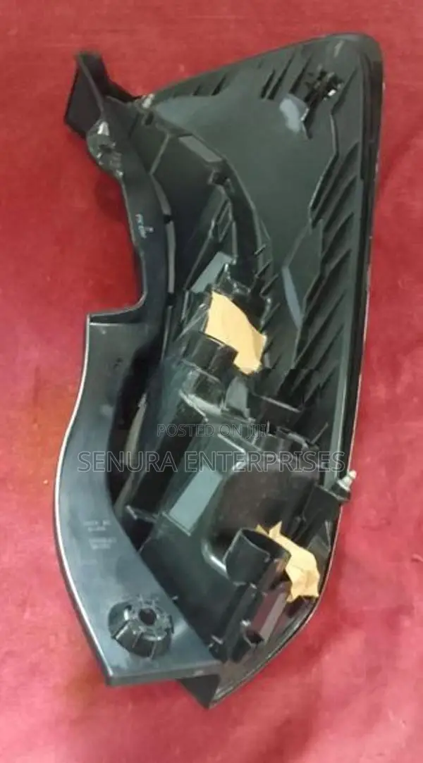 Toyota Aqua MHPA11 Tail Light Lh